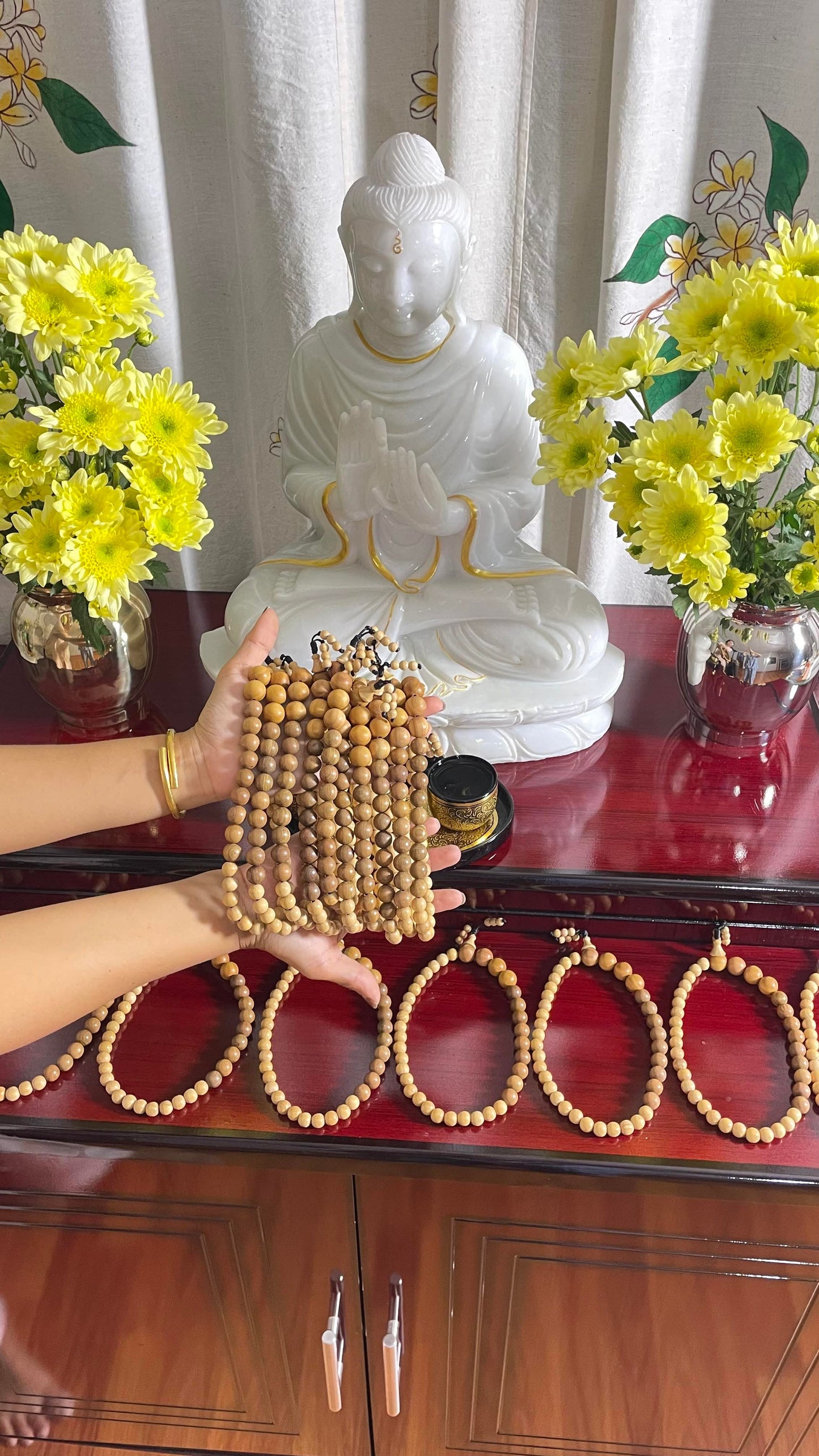 ၃၆လုံးစိပ်ပုတီး (နံ့သာဖြူ ကရမက် တောင်တန်ကြီး)