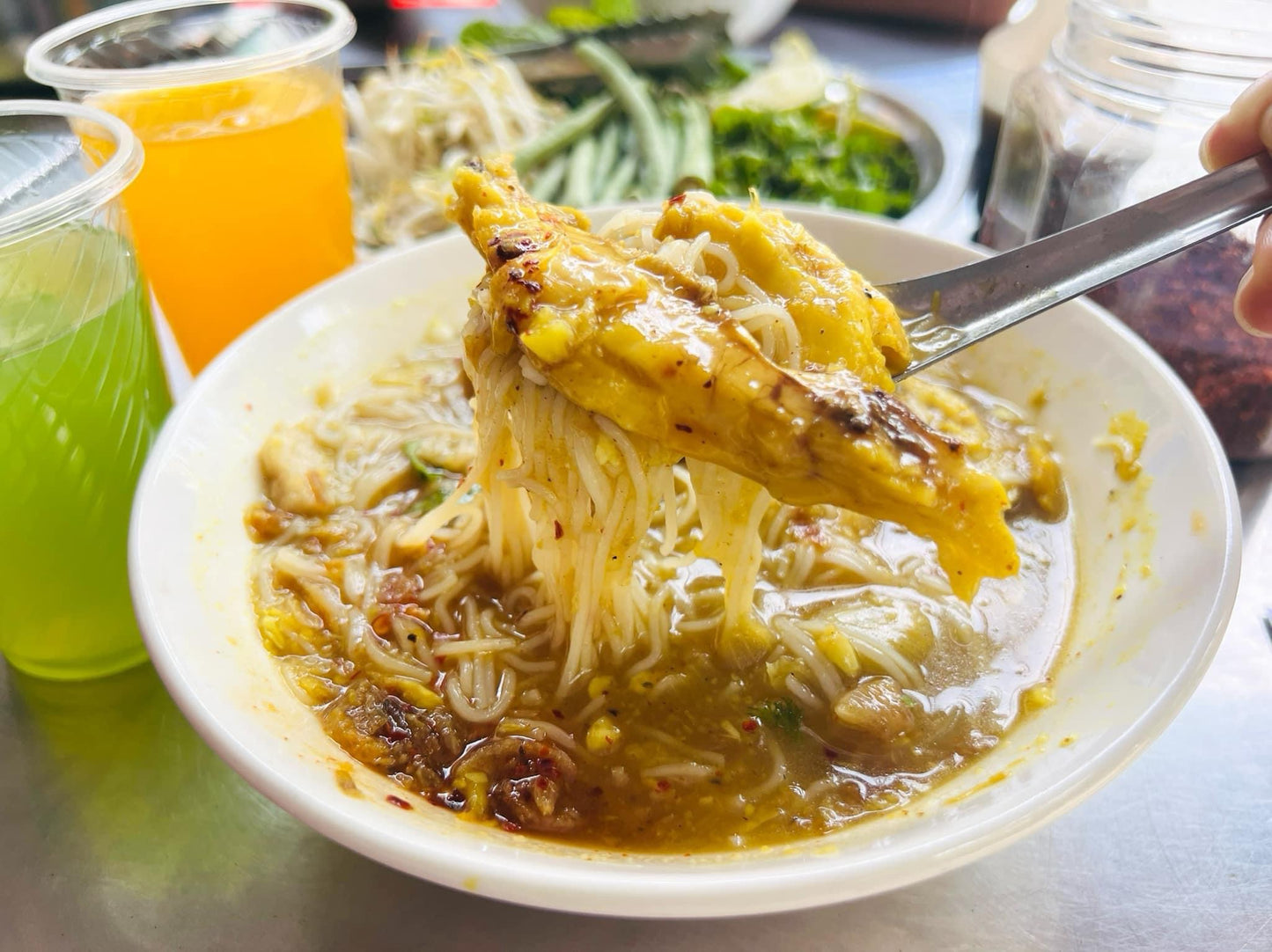 ပွါးလေး ပုသိမ်ရသာ ငါးရံ့မုန့်ဟင်းခါး ဟင်းရည်ခြောက်