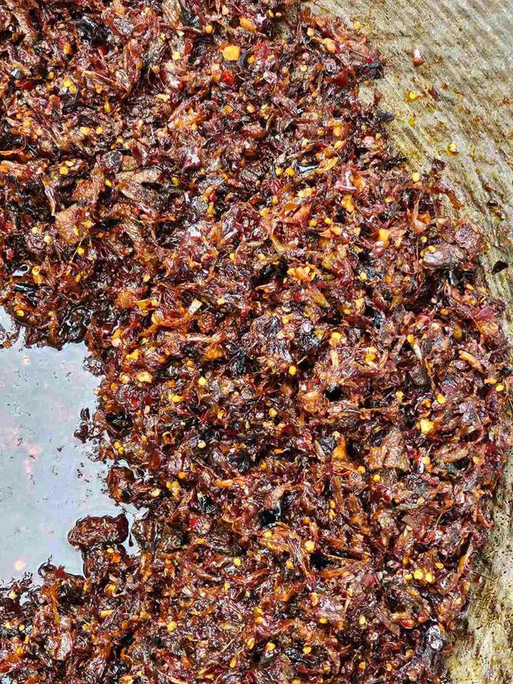 Easy way by Noodi ထန်းတောငါးကျည်းကြပ်တိုက်ကြော်ချဉ်စပ် 160g