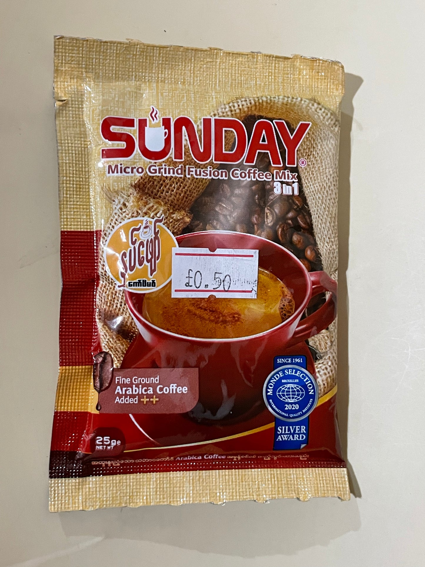 Sunday Coffee Mix 3 in 1 (နှပ်ဖျော်)25g x 1sachet