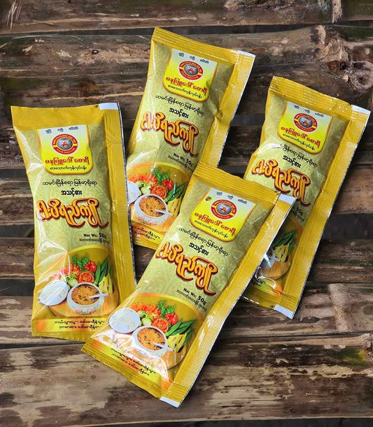 ဓနုဖြူဒေါ်စောရီ ငပိရေကျို  50g