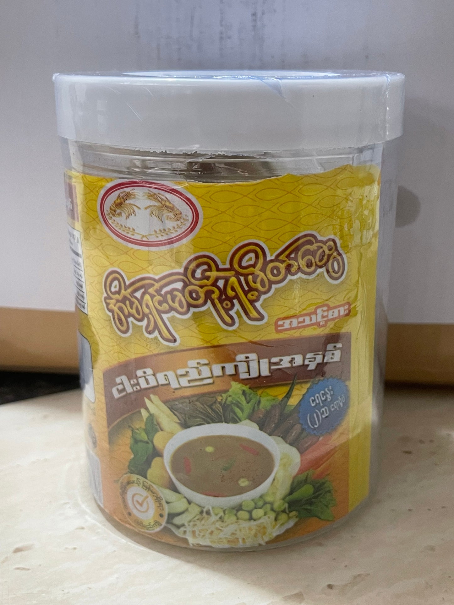 ရွှေပုစွန်ငါးပိရည်ကျိုအနှစ်(အသင့်စား) 320g