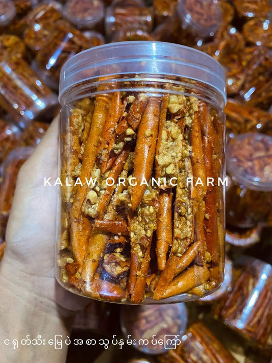 KOF ငရုတ်သီးမြေပဲအစာသွပ်ကြော် 180g