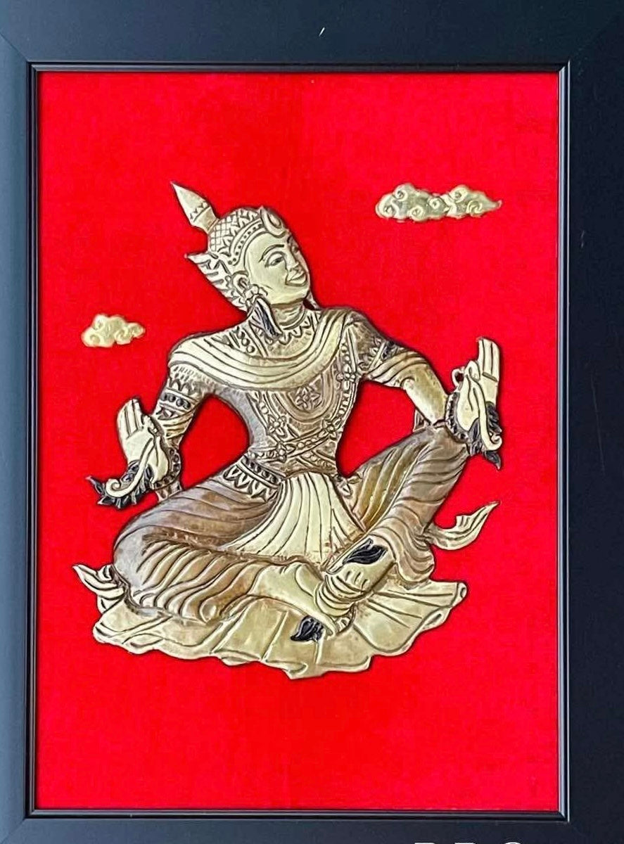 မြန်မာ့ရိုးရာ ကြေးပန်းချီ (လောကနတ်)18” x 13”