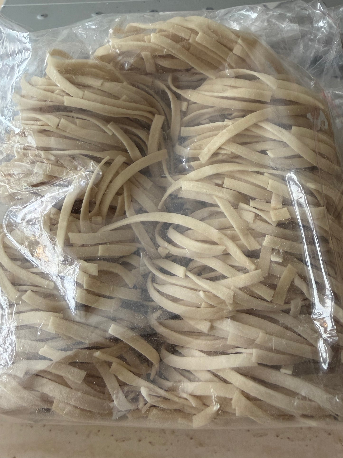 ရီရီဝင်း ကြိတ်ခေါက်ဆွဲ 400g
